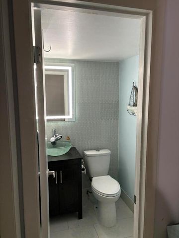 4801 NW 2nd Avenue 101, Boca Raton, FL 33431