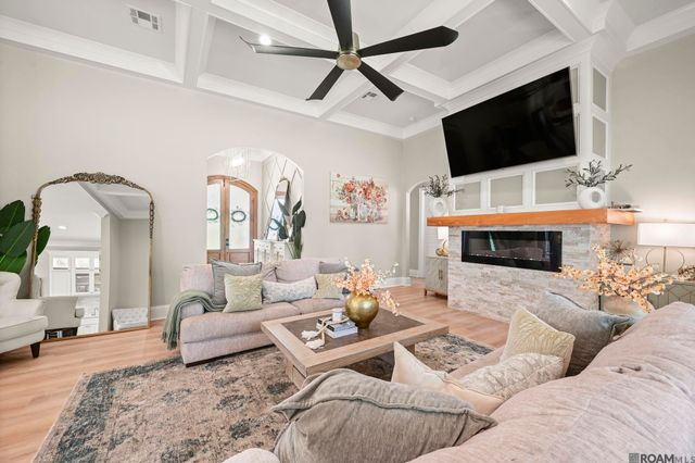 14074 Lovett Rd, Baton Rouge, LA 70818