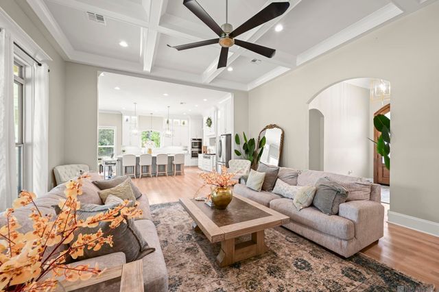 14074 Lovett Rd, Baton Rouge, LA 70818