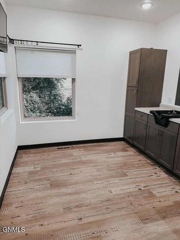 1607 Hwy 1806, Mandan, ND 58554 photo 4