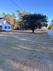 1925 E. Highway 9 Business, Loris, SC 29569