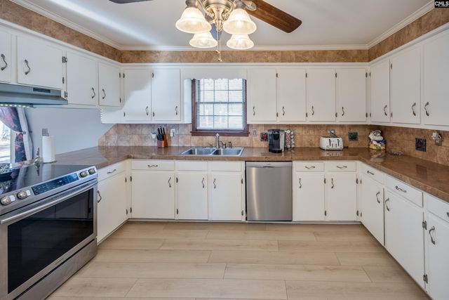 540 Lakeshore Drive, Chapin, SC 29036