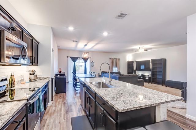19420 Berringer DR, Pflugerville, TX 78660