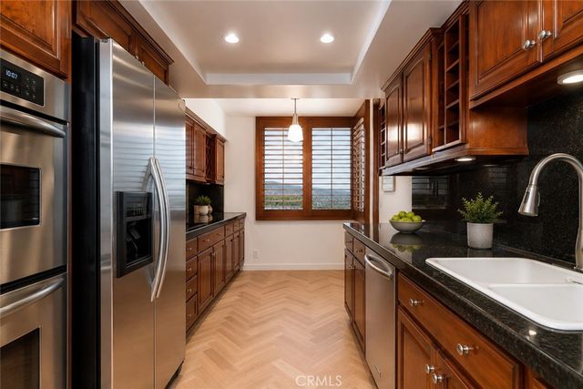 345 Pioneer Drive 905, Glendale, CA 91203