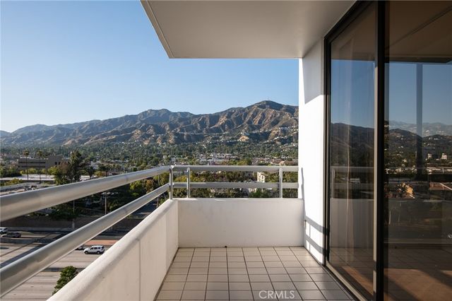 345 Pioneer Drive 905, Glendale, CA 91203
