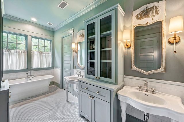 8409 Majestic Lake Court, Montgomery, TX 77316
