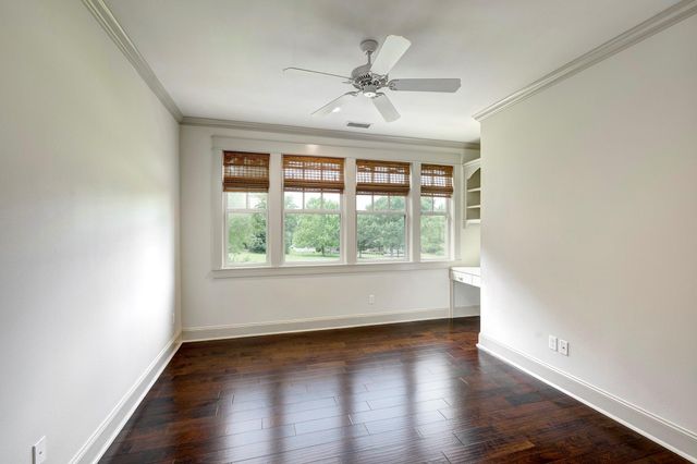 8409 Majestic Lake Court, Montgomery, TX 77316
