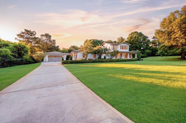 8409 Majestic Lake Court, Montgomery, TX 77316