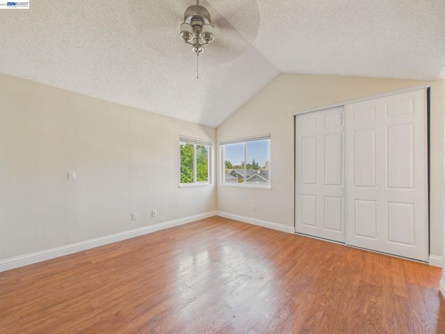 1546 Ohara Ct, Clayton, CA 94517