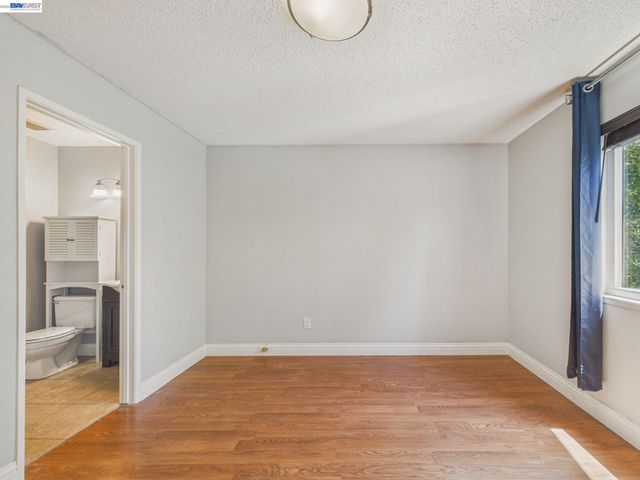 1546 Ohara Ct, Clayton, CA 94517