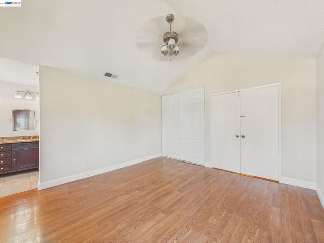 1546 Ohara Ct, Clayton, CA 94517