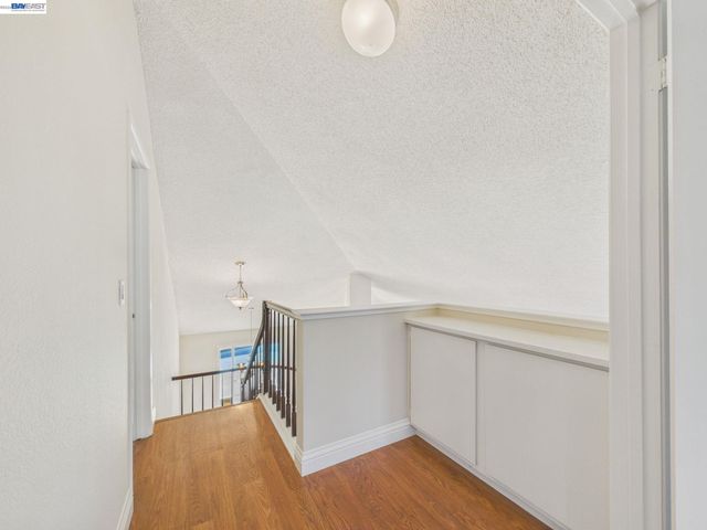 1546 Ohara Ct, Clayton, CA 94517