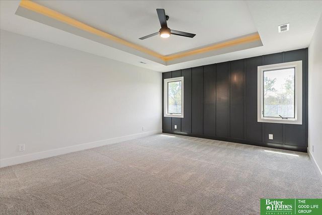 21343 Laurel Circle, Elkhorn, NE 68022