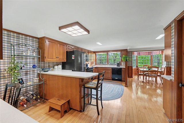 4233 Freeman Road, Orchard Park, NY 14127
