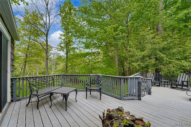4233 Freeman Road, Orchard Park, NY 14127