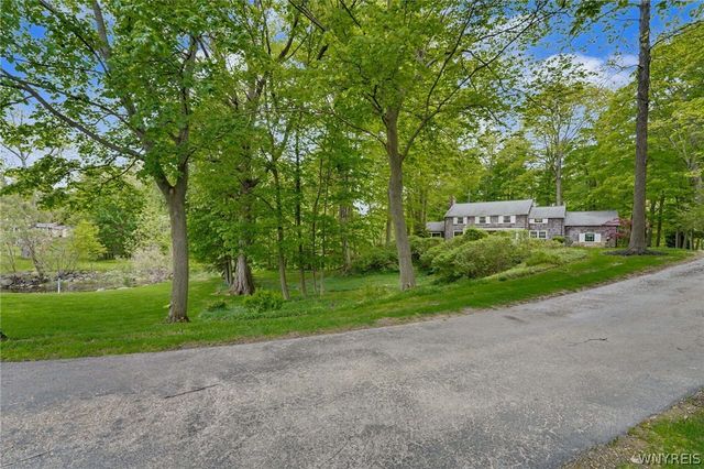 4233 Freeman Road, Orchard Park, NY 14127