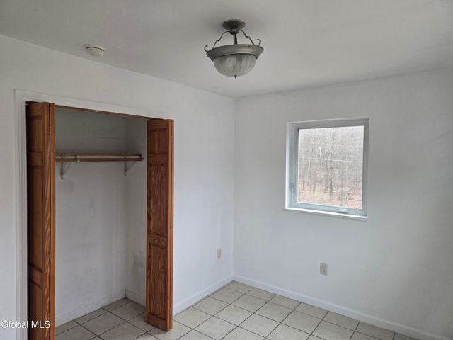 627 Englemore Road, Clifton Park, NY 12065