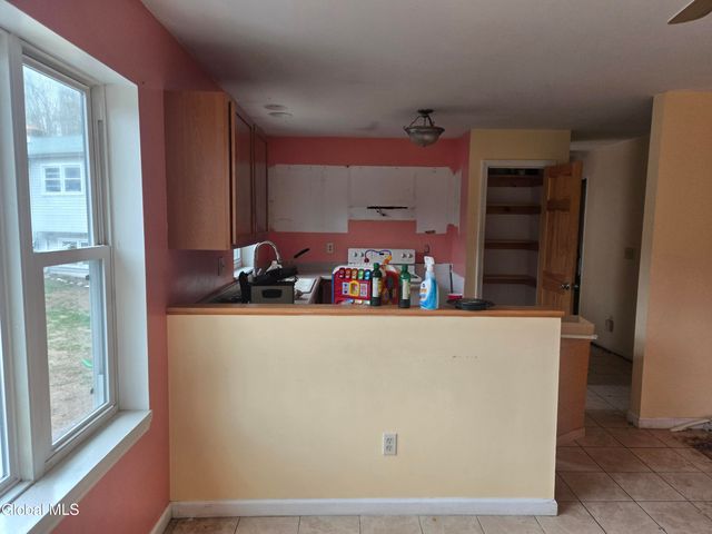 627 Englemore Road, Clifton Park, NY 12065