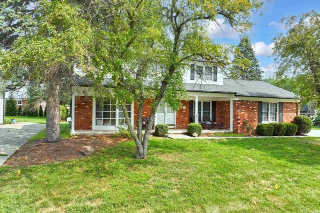 5417 Fieldcrest Drive, Utica, MI 48316