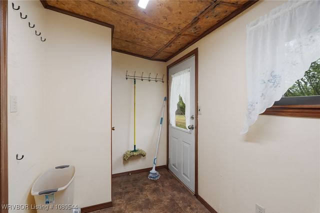 10549 Winn Mountain Place, Mountainburg, AR 72946