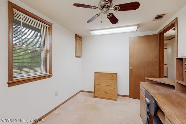 10549 Winn Mountain Place, Mountainburg, AR 72946