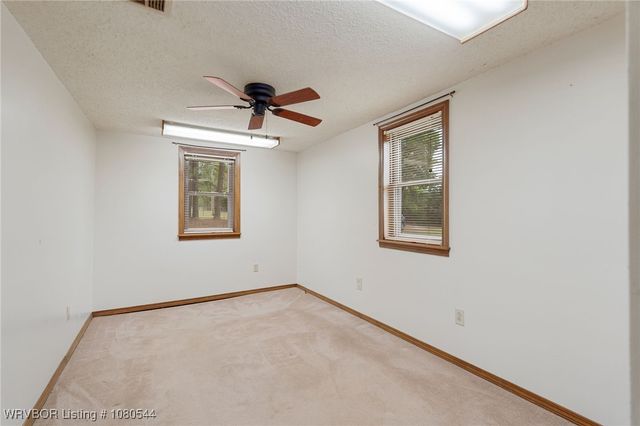 10549 Winn Mountain Place, Mountainburg, AR 72946