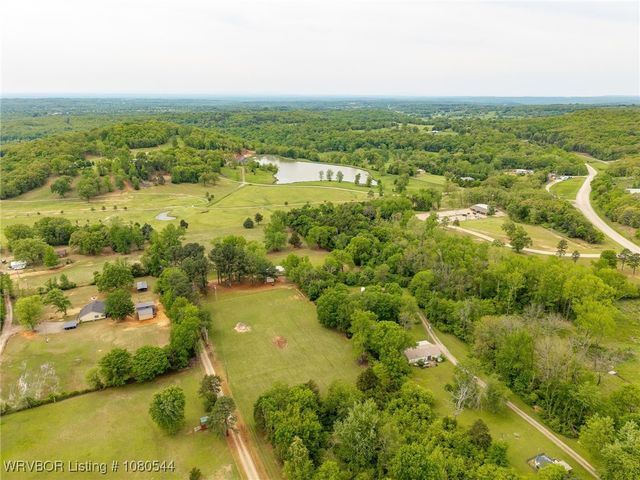 10549 Winn Mountain Place, Mountainburg, AR 72946