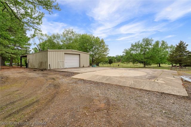 10549 Winn Mountain Place, Mountainburg, AR 72946