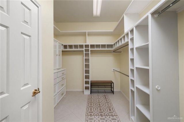 1300 Northgate Lane, Mcallen, TX 78504