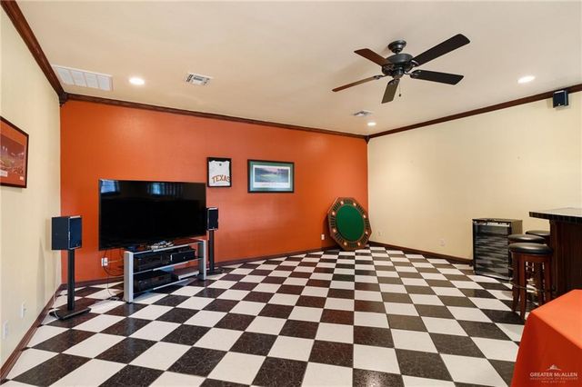1300 Northgate Lane, Mcallen, TX 78504