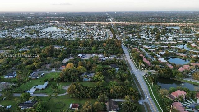 1615 Hiatus Rd, Davie, FL 33325