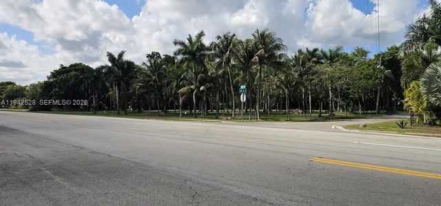 1615 Hiatus Rd, Davie, FL 33325