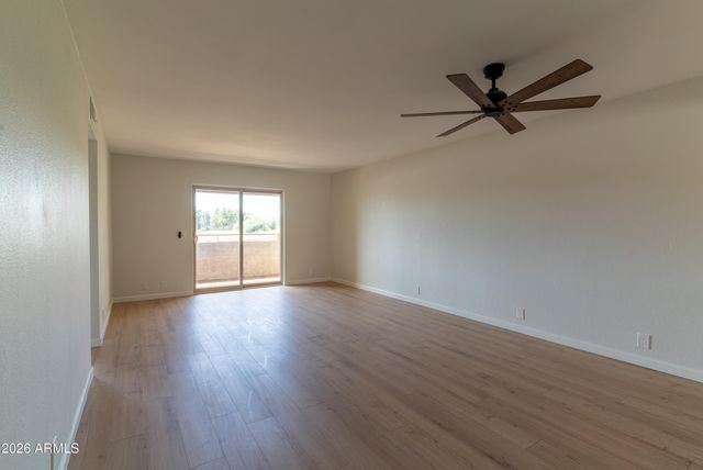 4150 E CACTUS Road 216, Phoenix, AZ 85032