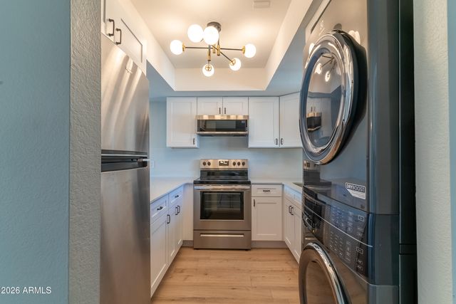 4150 E CACTUS Road 216, Phoenix, AZ 85032