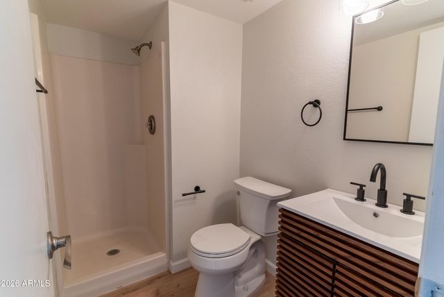 4150 E CACTUS Road 216, Phoenix, AZ 85032