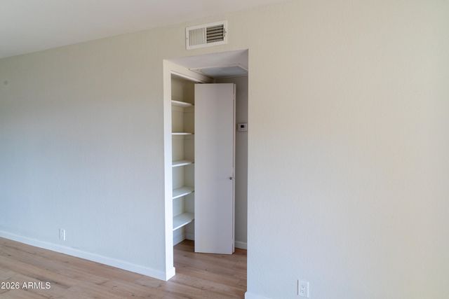 4150 E CACTUS Road 216, Phoenix, AZ 85032
