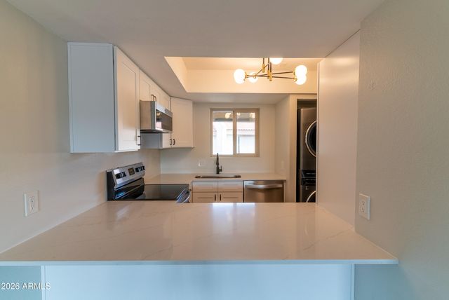 4150 E CACTUS Road 216, Phoenix, AZ 85032