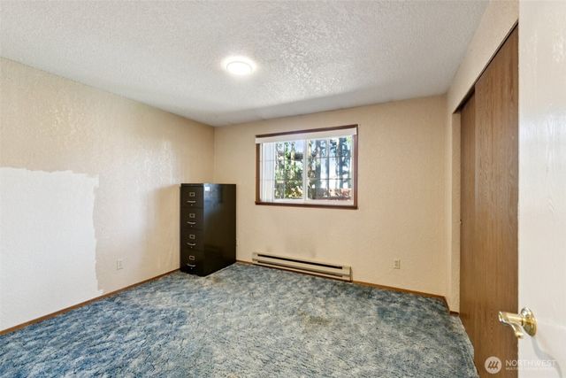 1206 Independence Court, Oak Harbor, WA 98277