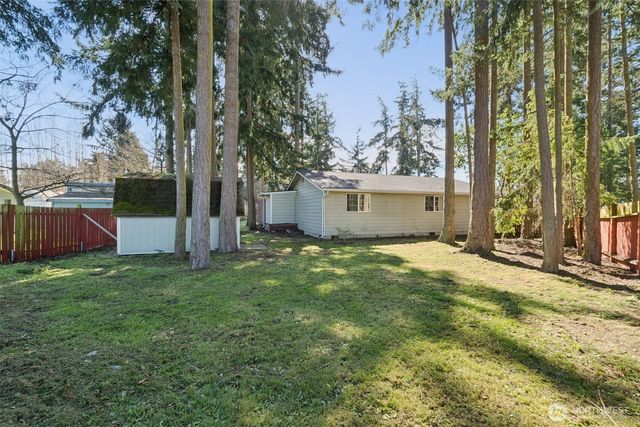1206 Independence Court, Oak Harbor, WA 98277