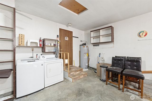 1206 Independence Court, Oak Harbor, WA 98277