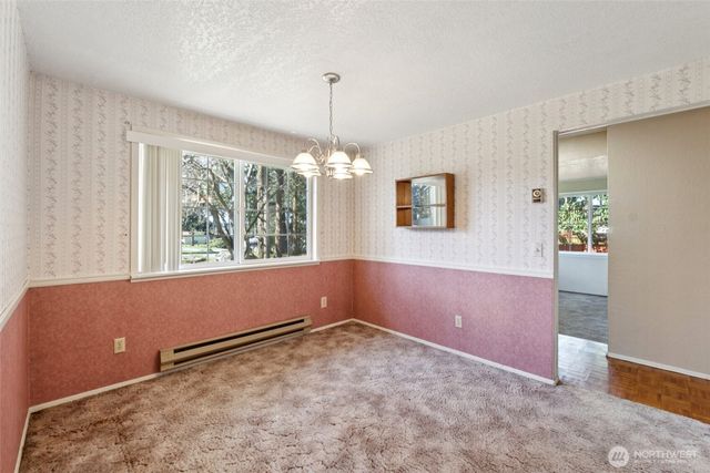 1206 Independence Court, Oak Harbor, WA 98277