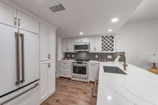 14715 Barryknoll Lane 140, Houston, TX 77079