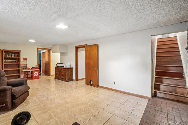 8283 Depew Way, Arvada, CO 80003