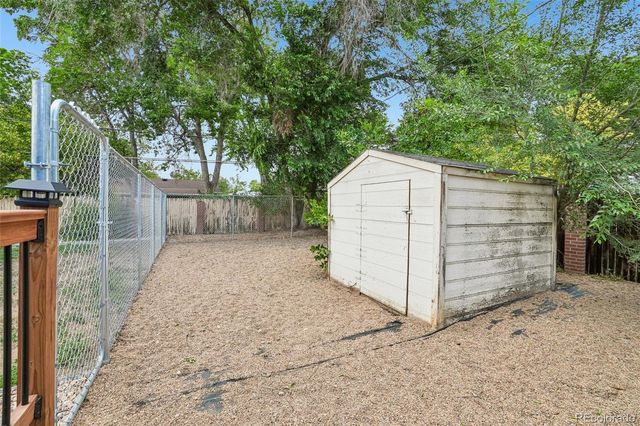 8283 Depew Way, Arvada, CO 80003