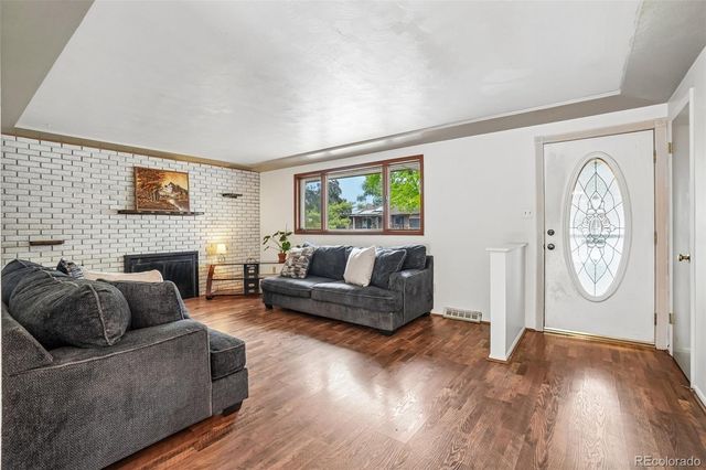 8283 Depew Way, Arvada, CO 80003