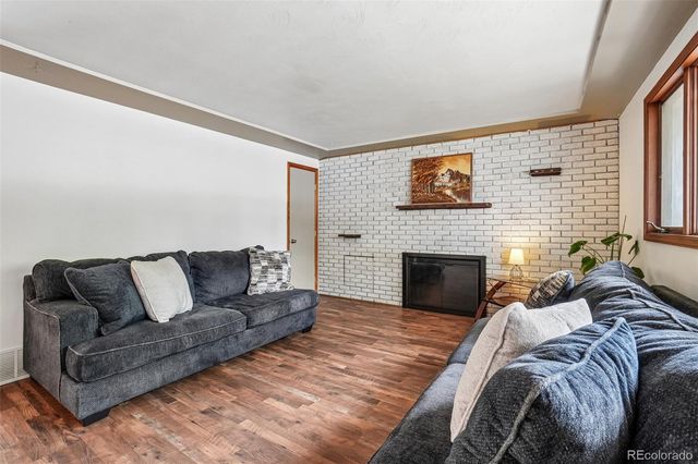 8283 Depew Way, Arvada, CO 80003
