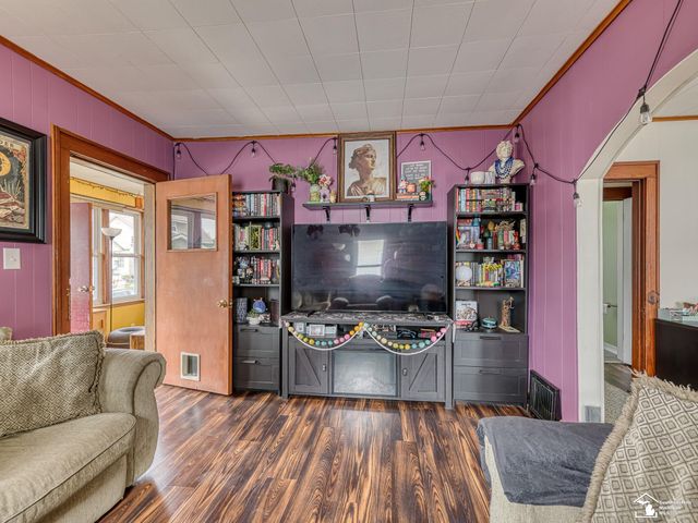 906 Michigan Avenue, Monroe, MI 48162