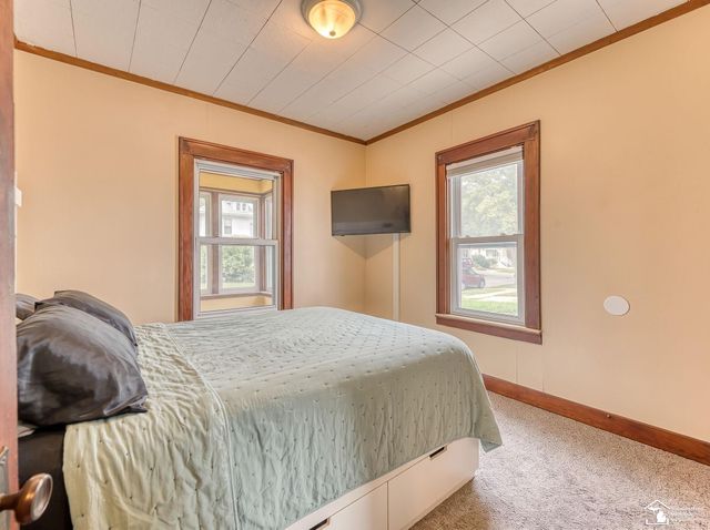 906 Michigan Avenue, Monroe, MI 48162