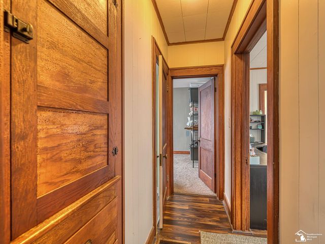 906 Michigan Avenue, Monroe, MI 48162