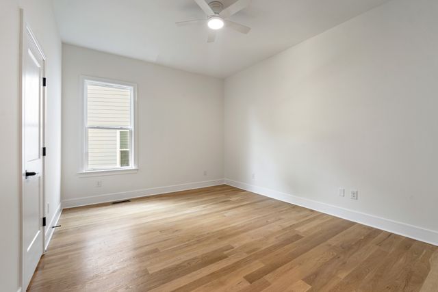312 McKennell Dr, Nashville, TN 37206